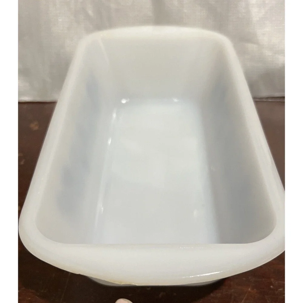 Vintage OvenWare 522-Loaf‎ Pan Milk Glass -White with Blue Clover Print -USA - 2